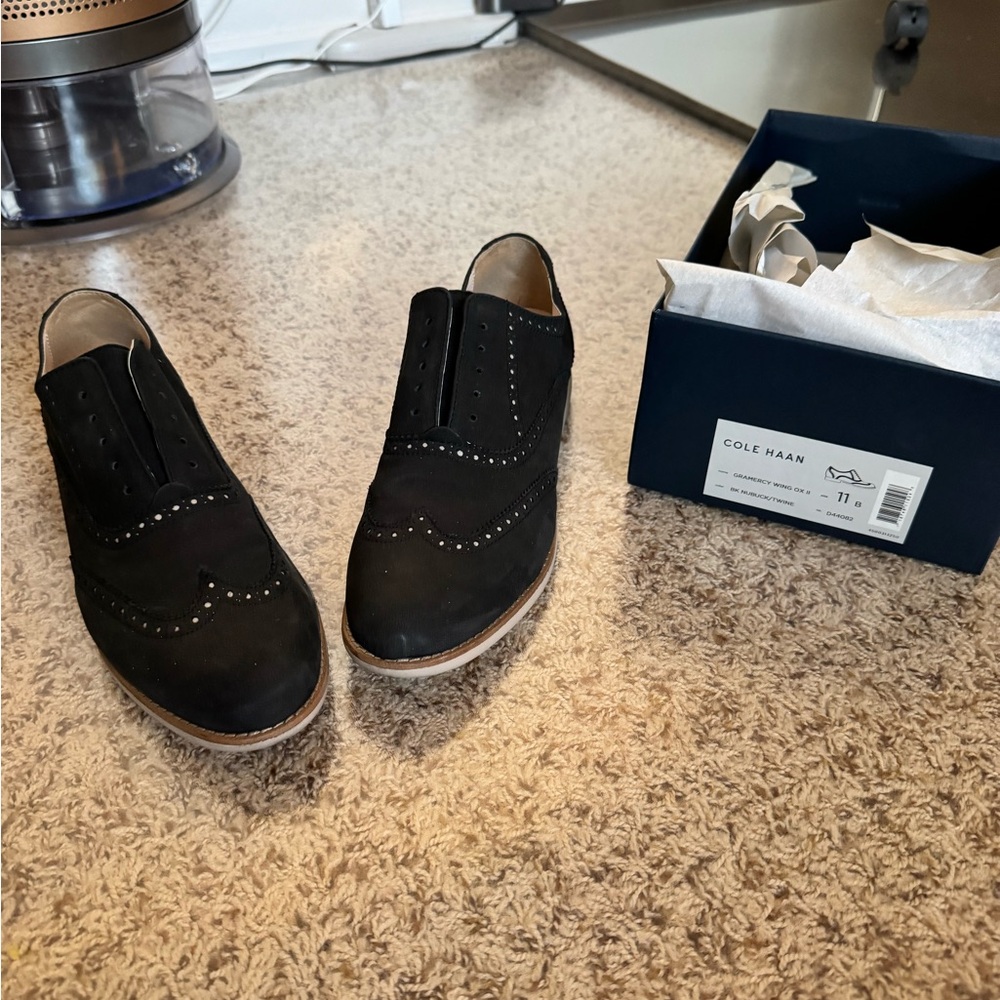 Cole Haan Gramercy wing  Oxford Nubuck.  Shoes 11